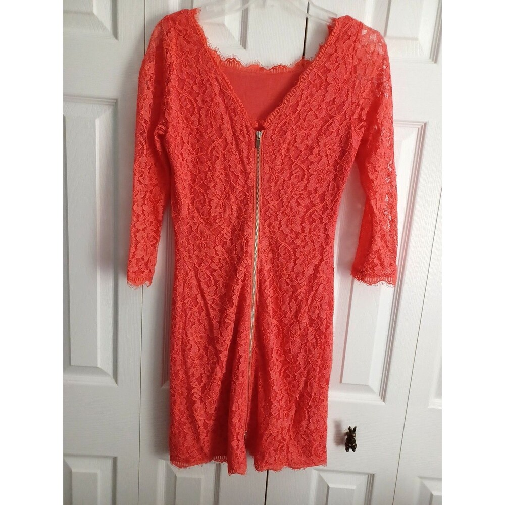 NWOT Diane von Furstenberg DVF Zarita Scoop Lace Dress Tulip Color Size 8 - Picture 4 of 7